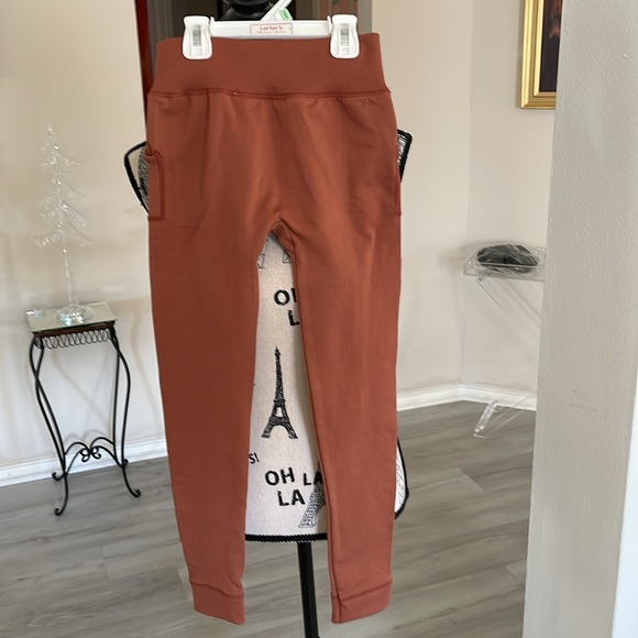 Copper Key Girls Leggings-Size S-(6-7)Color:Argan Oil-Strawstring Waist-Pockets - Picture 4 of 6